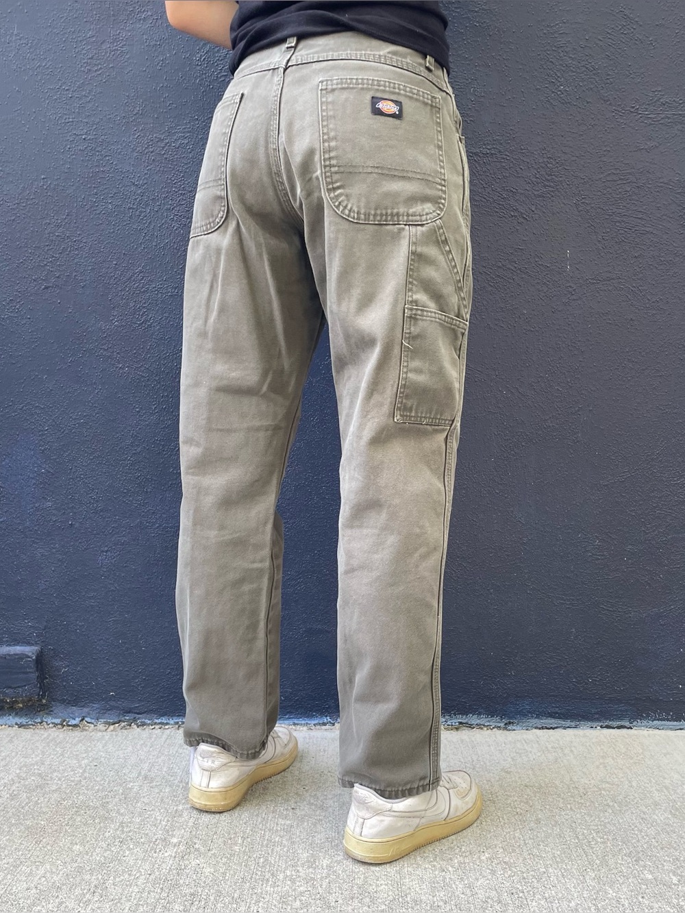 Green Dickies heavy duty carpenter pants size 30”